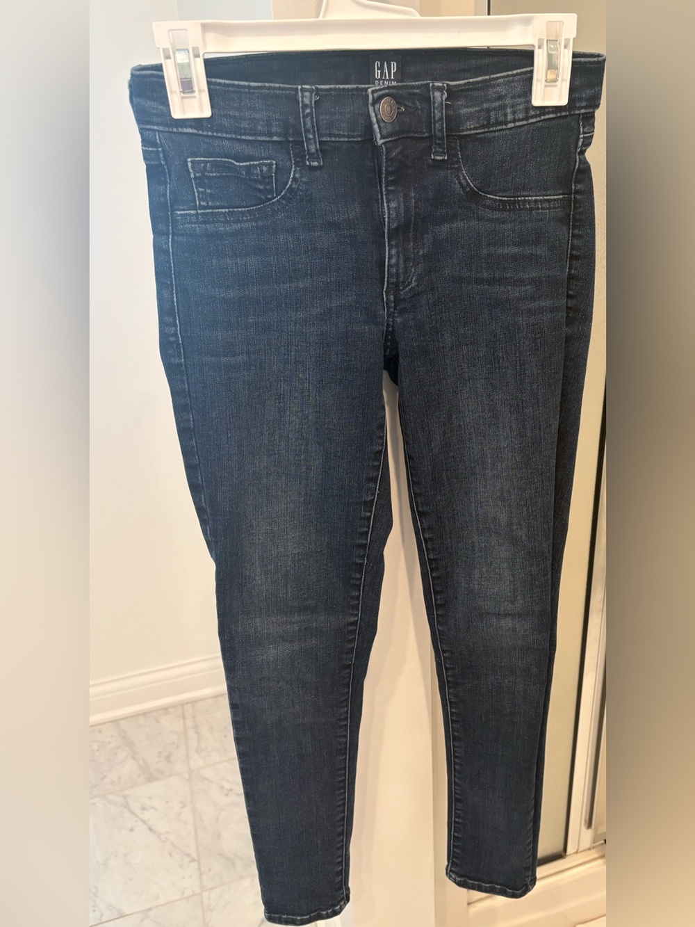 Gap Women’s Favorite Jegging Dark Blue Skinny Jeans Comfortable Stretch